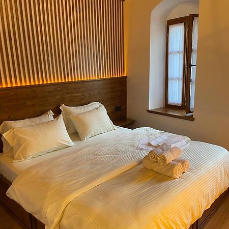 Grey Stone Hotel Gjirokastër Eksteriør billede