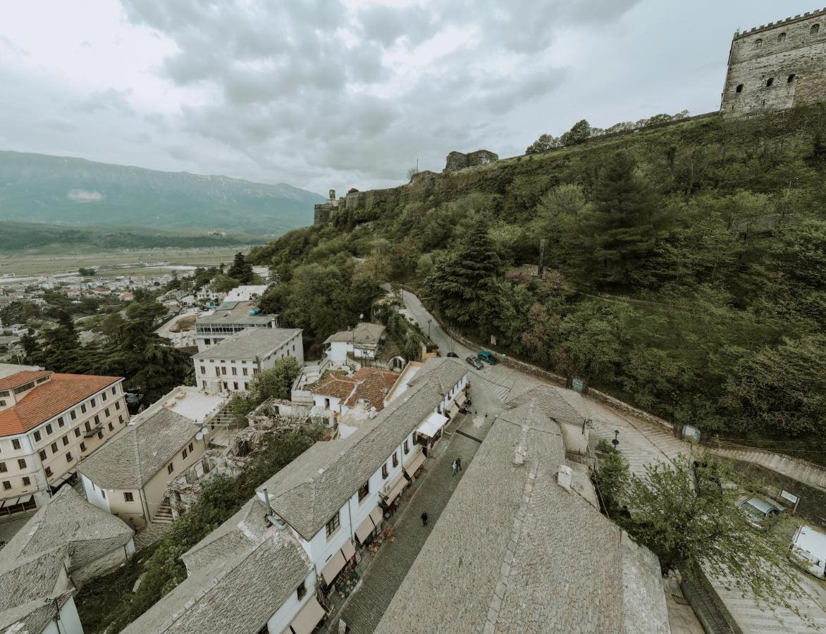 Grey Stone Hotel Gjirokastër Eksteriør billede