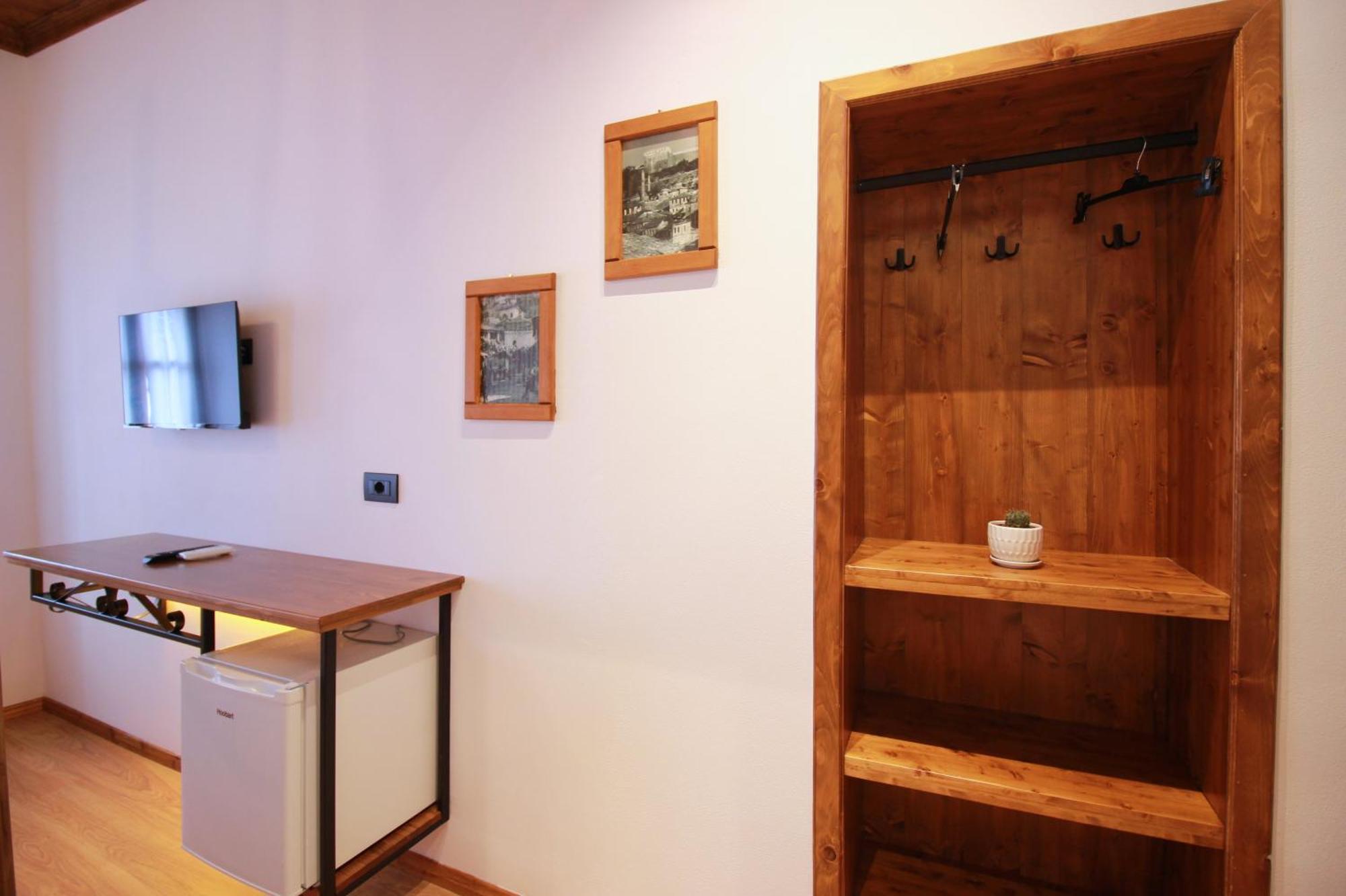 Grey Stone Hotel Gjirokastër Eksteriør billede
