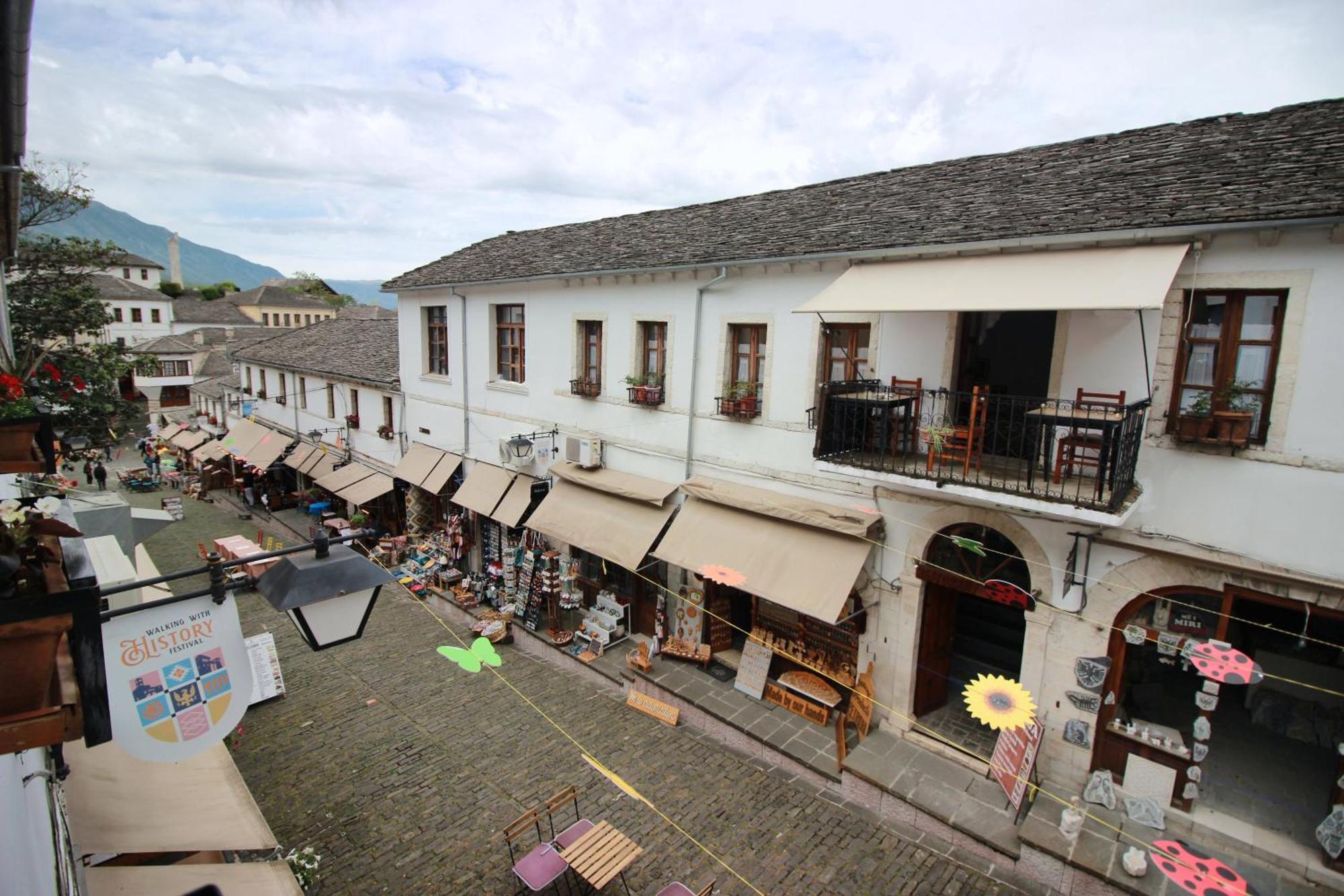 Grey Stone Hotel Gjirokastër Eksteriør billede