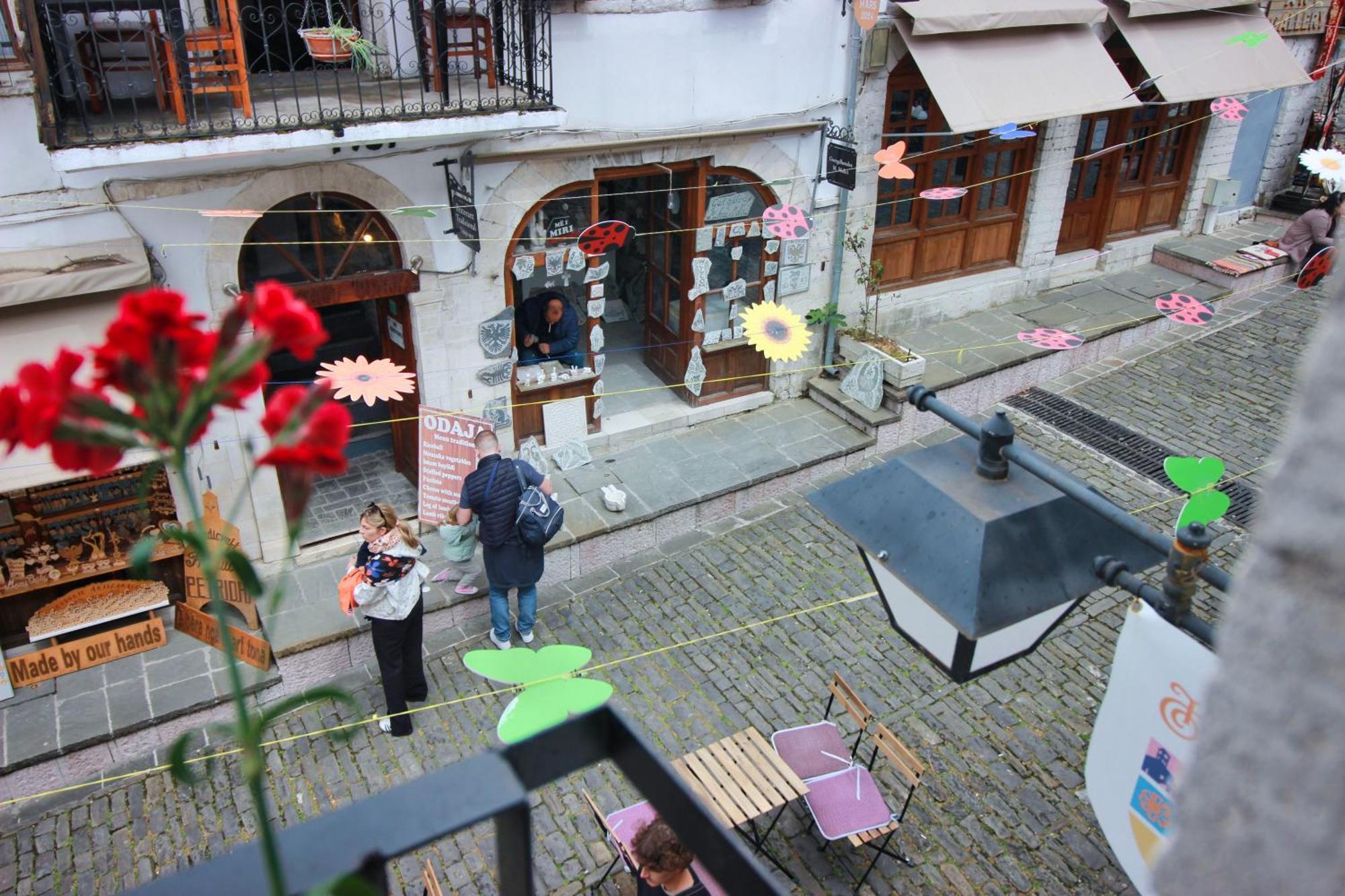 Grey Stone Hotel Gjirokastër Eksteriør billede
