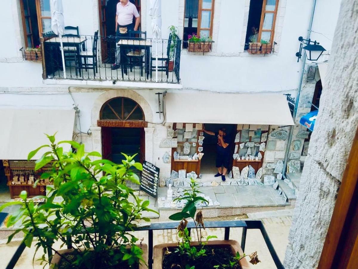 Grey Stone Hotel Gjirokastër Eksteriør billede